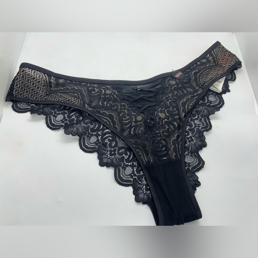 Hunkemoller Brazilian Black